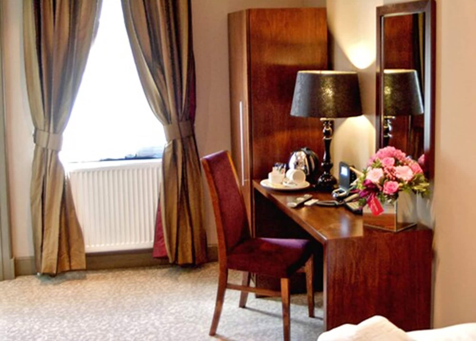 Lynnhurst Hotel جونستون المظهر الخارجي الصورة